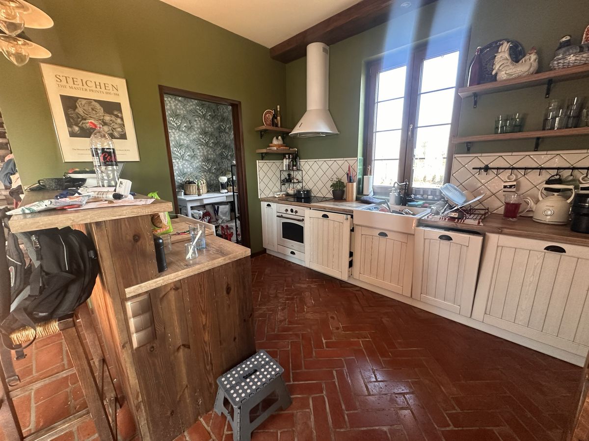 Kuchnia przed stagingiem